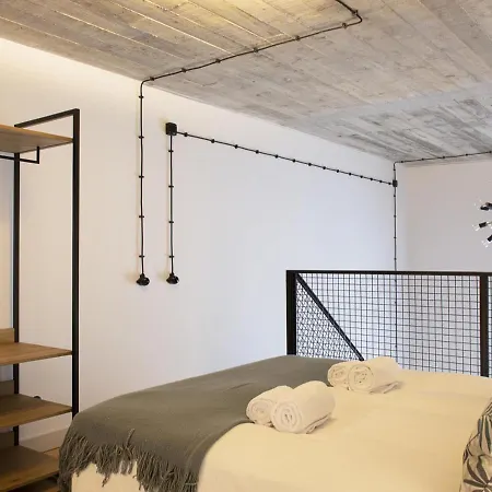 アパート Intendente Modern Bright Duplex Apt With Ac
