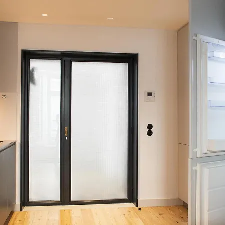 Intendente Modern Bright Duplex Apt With Ac * リスボン